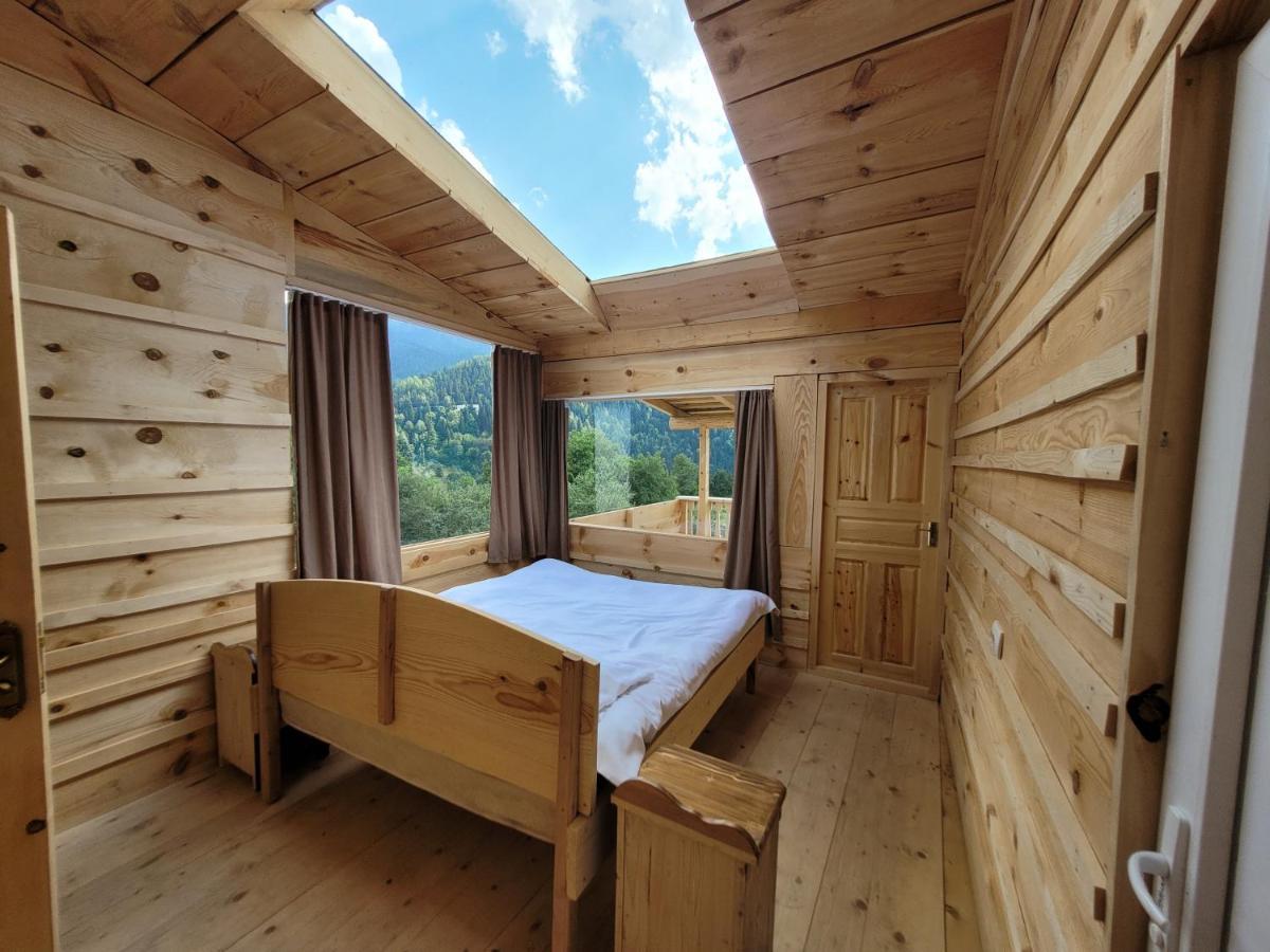 Ecohouse Svaneti Mestia Eksteriør billede