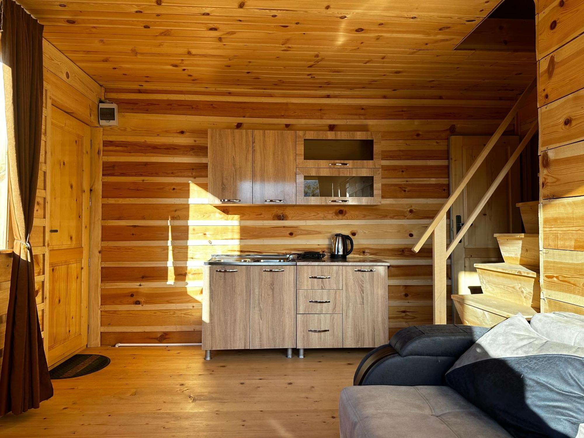 Ecohouse Svaneti Mestia Eksteriør billede