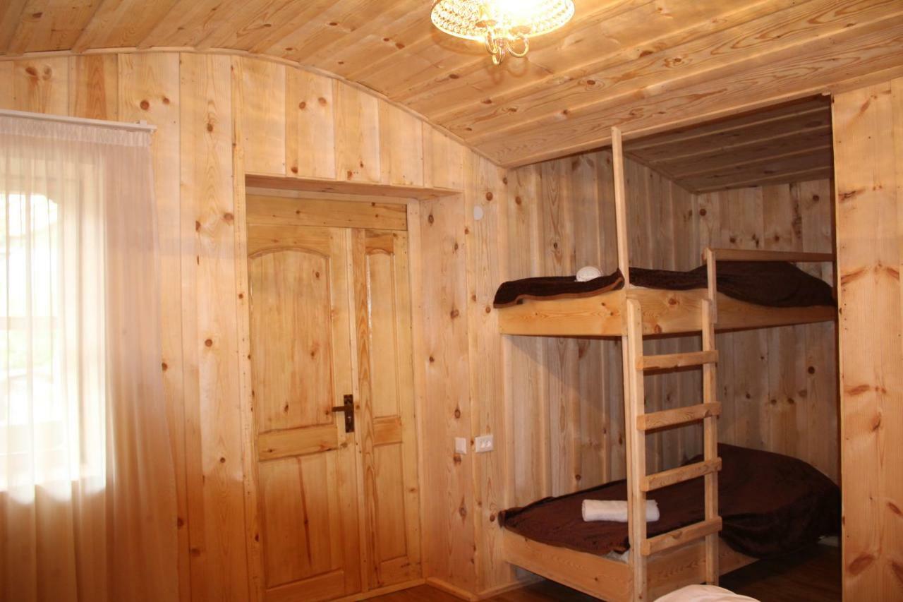 Ecohouse Svaneti Mestia Eksteriør billede