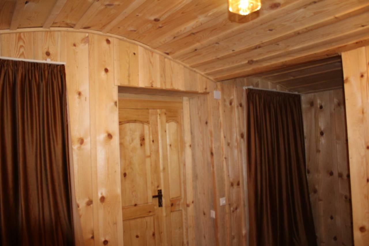 Ecohouse Svaneti Mestia Eksteriør billede